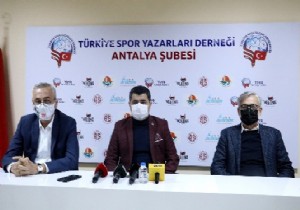 Antalyaspor da Öztürkler in Yerine Aday Çıkmadı